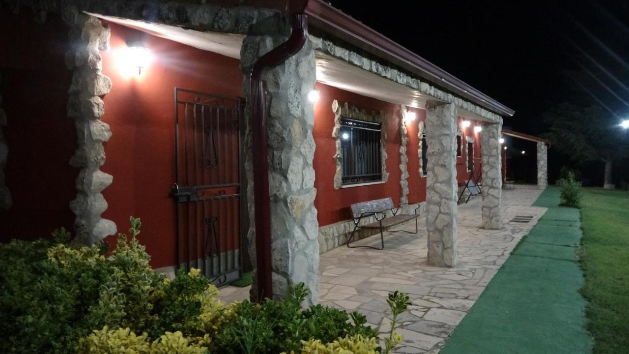 Finca Entrevinedos De Bodegas Marcos Peñafiel Dış mekan fotoğraf