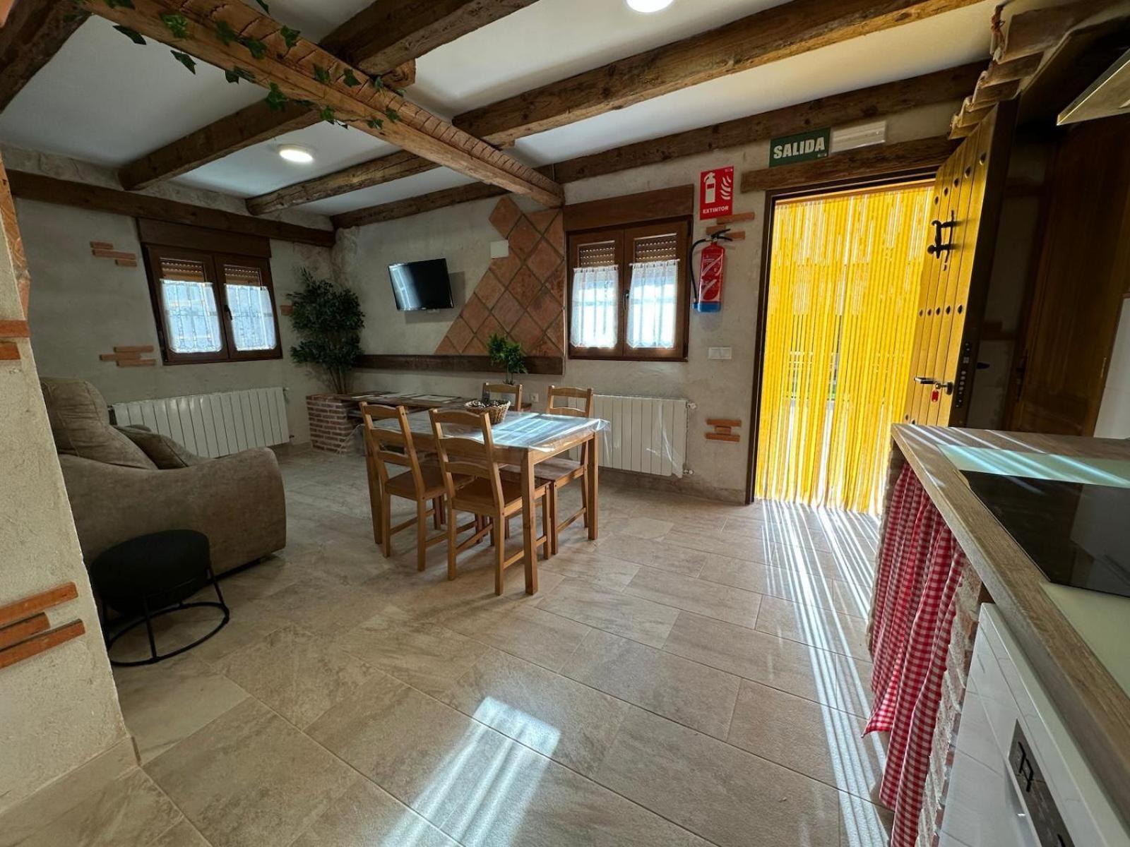 Finca Entrevinedos De Bodegas Marcos Peñafiel Dış mekan fotoğraf